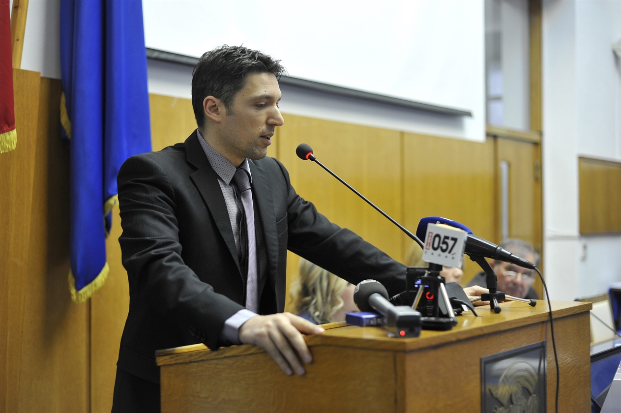 Erol Gaši, SDP-ov zadarski gradski vijećnik i lokalni asistent europarlamentarke Biljane Borzan