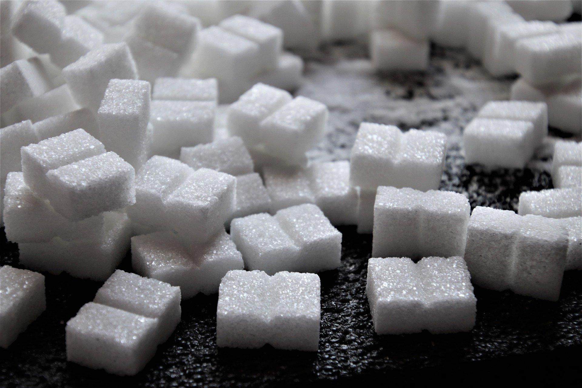 Nadmašuje čak i kokain: Kako reagira mozak kada prestanete konzumirati šećer?