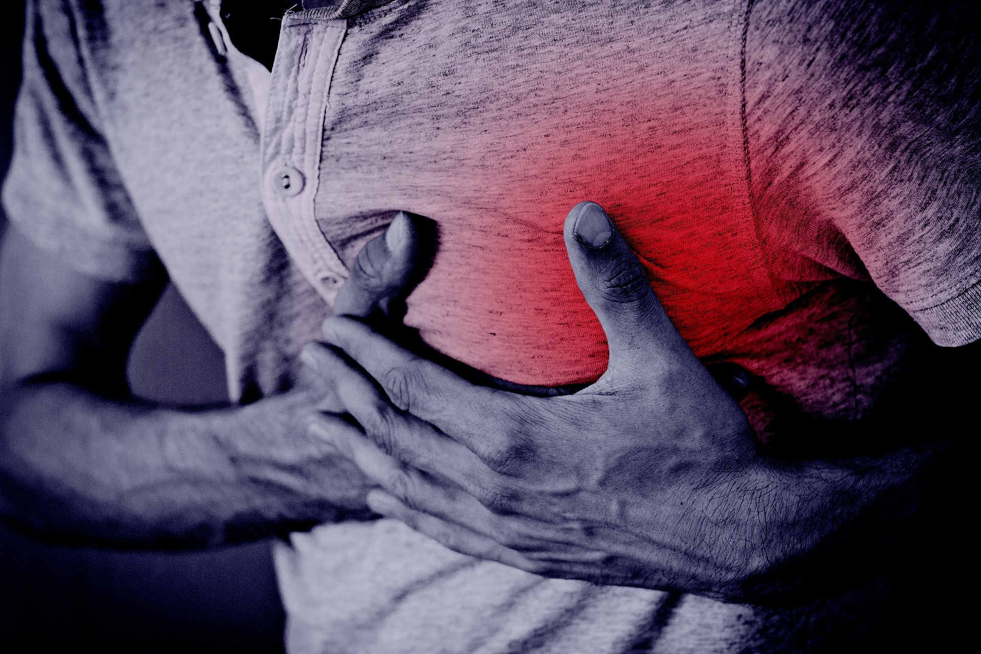 Jedan simptom bi mogao upozoriti na srčani zastoj dan ranije