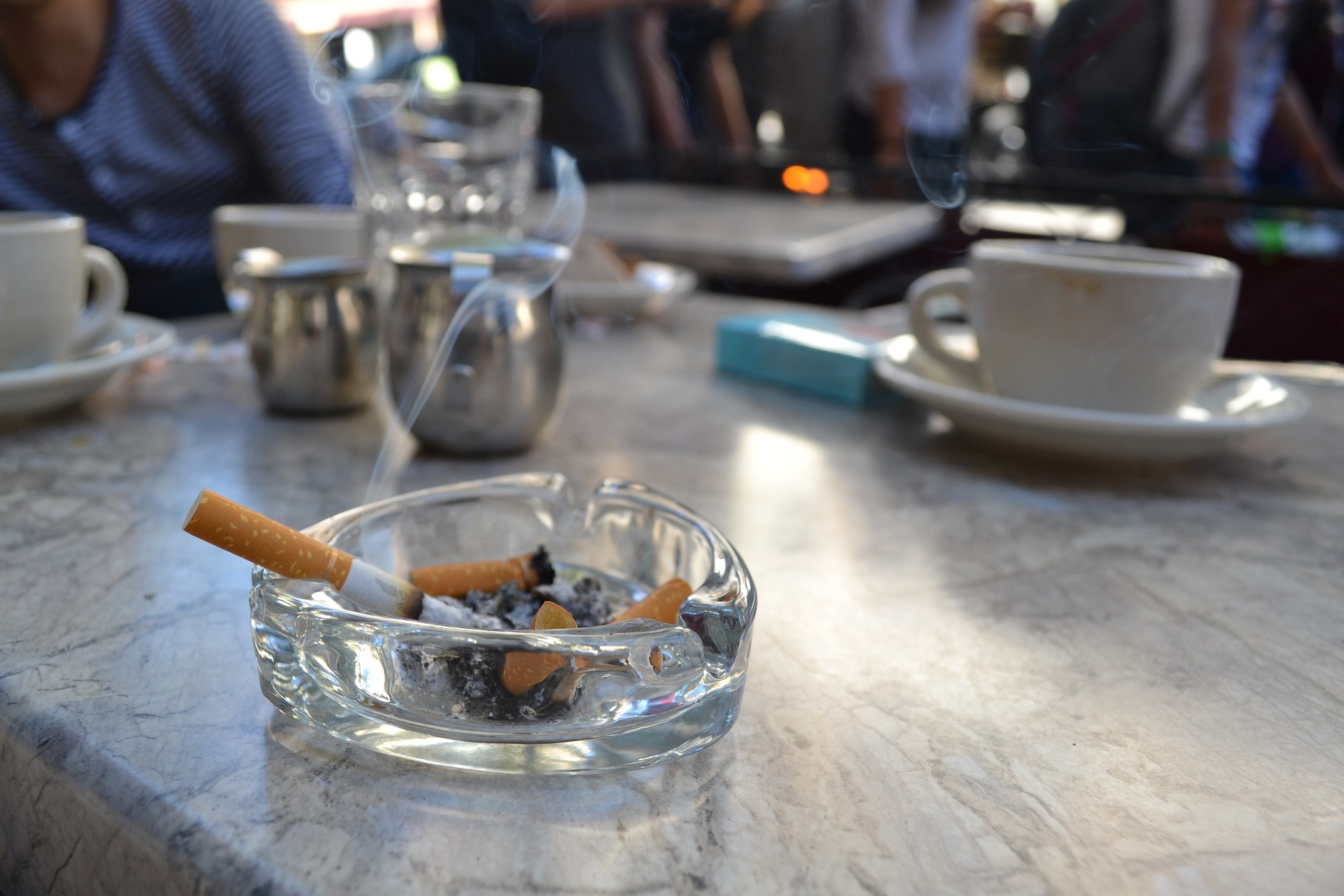 U Hrvatskoj puši 38% ljudi, a najviše ih je u dobi od 25 do 35 godine